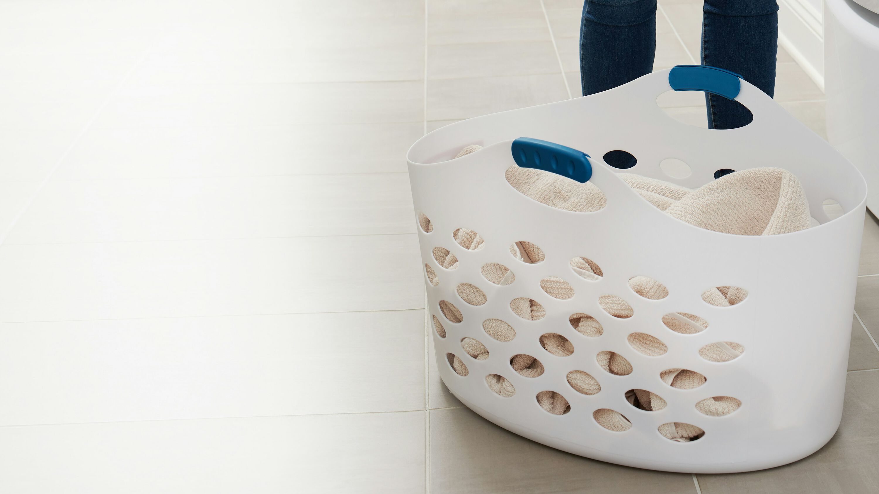 Laundry basket Laundry basket